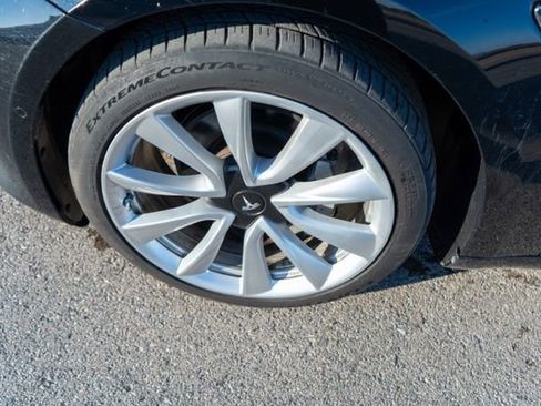 Used 2019 Tesla Model 3 Long Range image 11