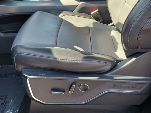 Certified 2023 Ford F150 Lightning Lariat image 18