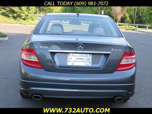 Used 2011 Mercedes-Benz C 300 4MATIC Sedan image 8