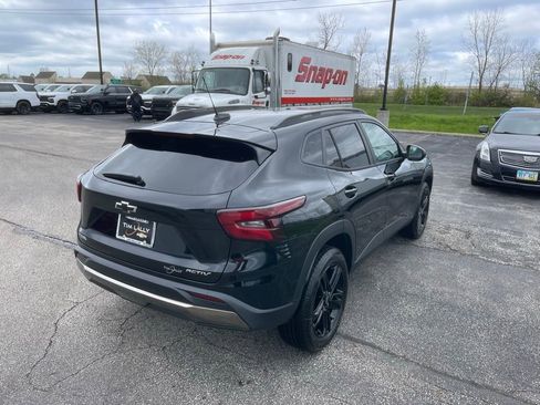 New 2026 Chevrolet Trax ACTIV FWD image 52