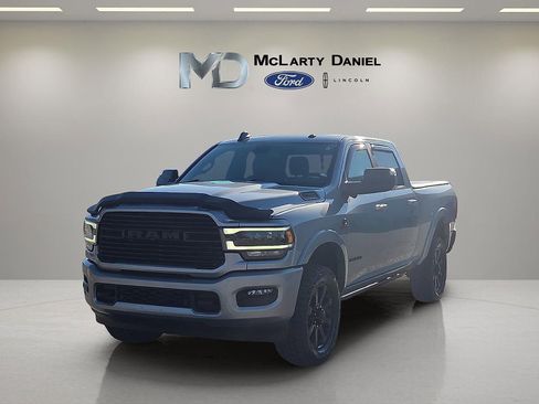 Used 2021 RAM 2500 Laramie image 2