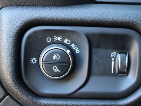 Used 2025 RAM 1500 Big Horn w/ Trailer Tow Group image 15