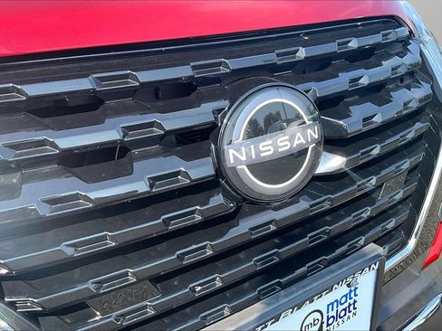 Certified 2023 Nissan Kicks SV FWD image 28