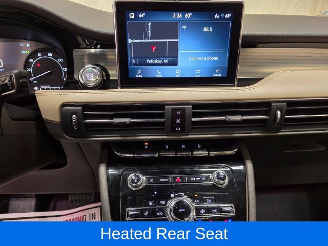 Used 2021 Lincoln Corsair AWD w/ Premium Package image 21