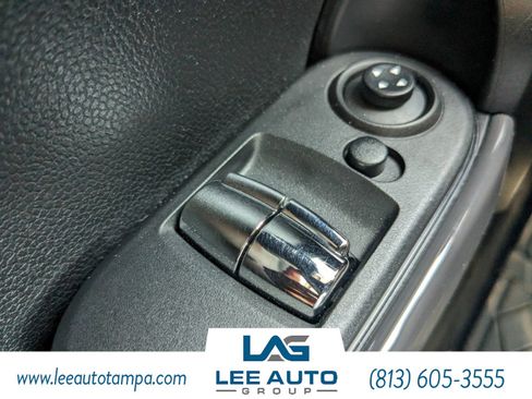 Used 2015 MINI Cooper 2-Door Hardtop image 21