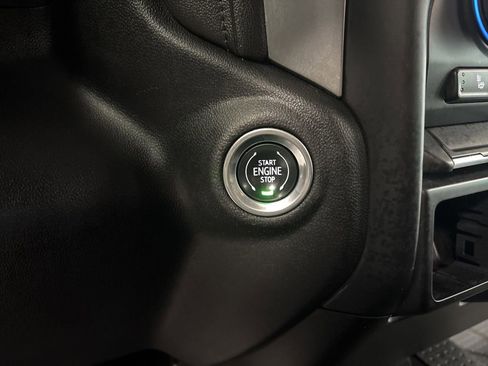 Used 2019 Chevrolet Silverado 1500 RST w/ All-Star Edition AWD/4WD image 23