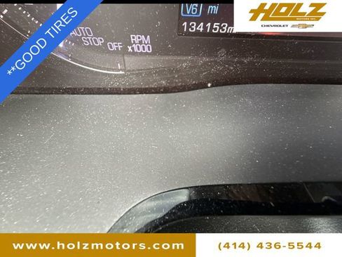 Certified 2017 Cadillac XT5 Premium Luxury w/ LPO, Wheel Lock Package AWD/4WD image 12