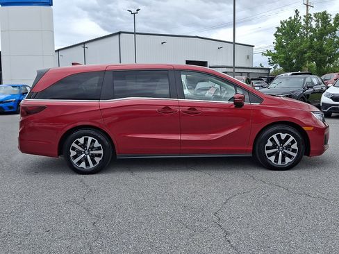 Certified 2025 Honda Odyssey EX-L image 7