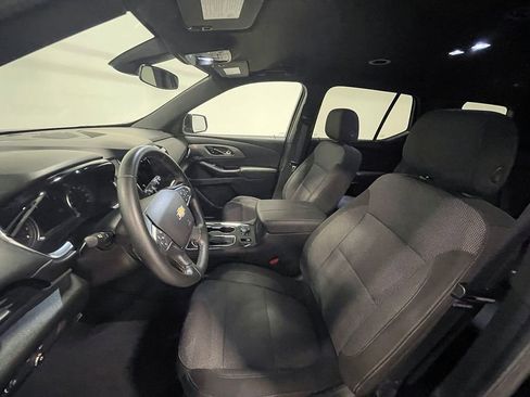 Used 2023 Chevrolet Traverse LT image 31
