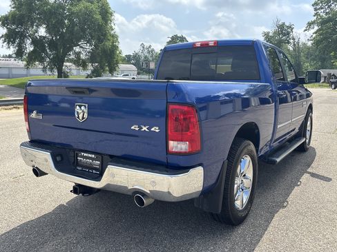 Used 2017 RAM 1500 Big Horn AWD/4WD image 3