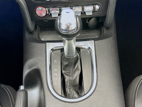 Used 2020 Ford Mustang Premium RWD image 23