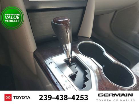 Used 2013 Toyota Camry XLE image 25