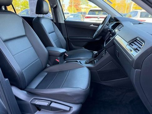 Certified 2020 Volkswagen Tiguan SEL image 23