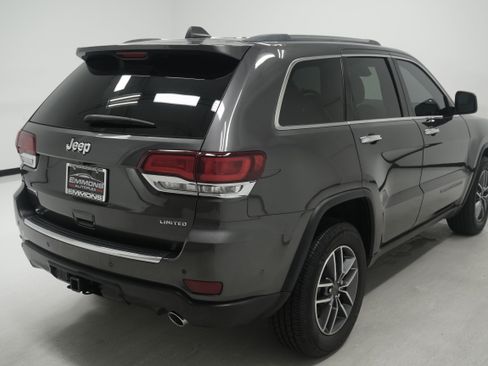 Used 2021 Jeep Grand Cherokee Limited w/ Sun & Sound Group RWD image 4