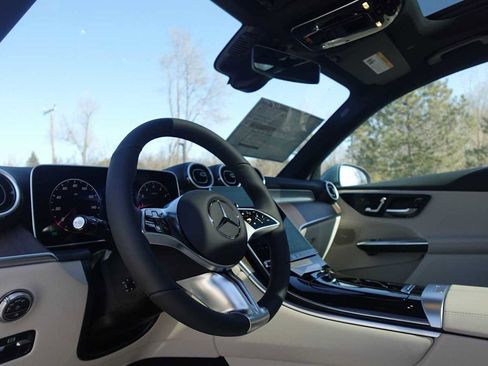 New 2026 Mercedes-Benz GLC 300 4MATIC image 33