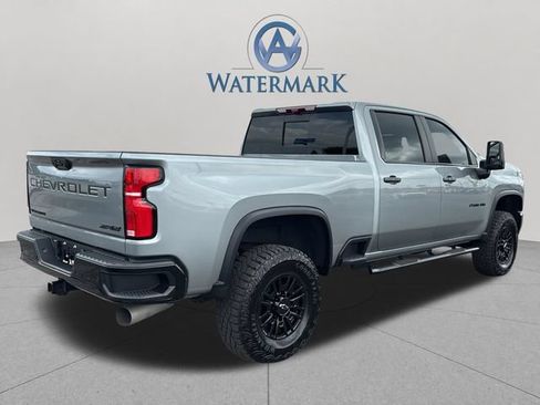 Used 2025 Chevrolet Silverado 2500 ZR2 w/ Technology Package AWD/4WD image 7