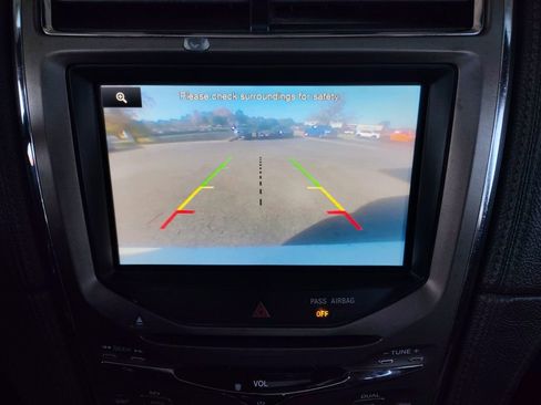 Used 2013 Lincoln MKX FWD image 8