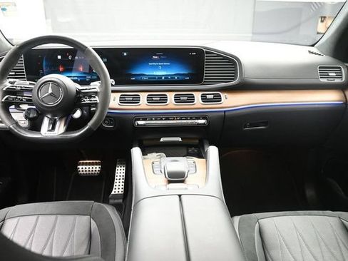 Used 2024 Mercedes-Benz GLE 63 AMG S image 9
