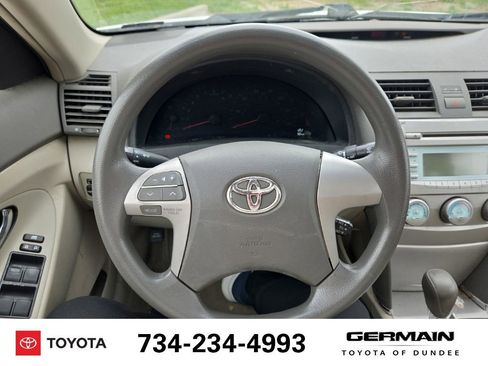 Used 2009 Toyota Camry LE FWD image 21
