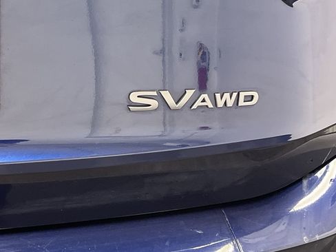 Used 2024 Nissan Rogue SV image 27