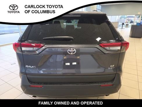 Used 2025 Toyota RAV4 LE AWD/4WD image 8