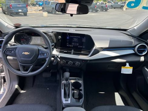 Certified 2026 Chevrolet Trax LS FWD image 14