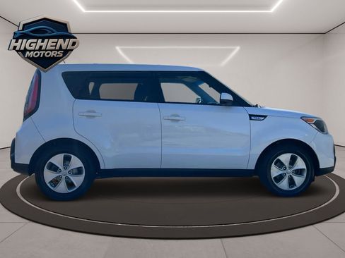 Used 2015 Kia Soul image 7