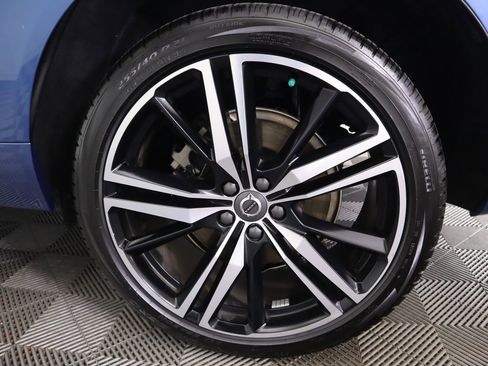 Used 2021 Volvo XC60 T5 R-Design w/ Protection Package Premier image 32