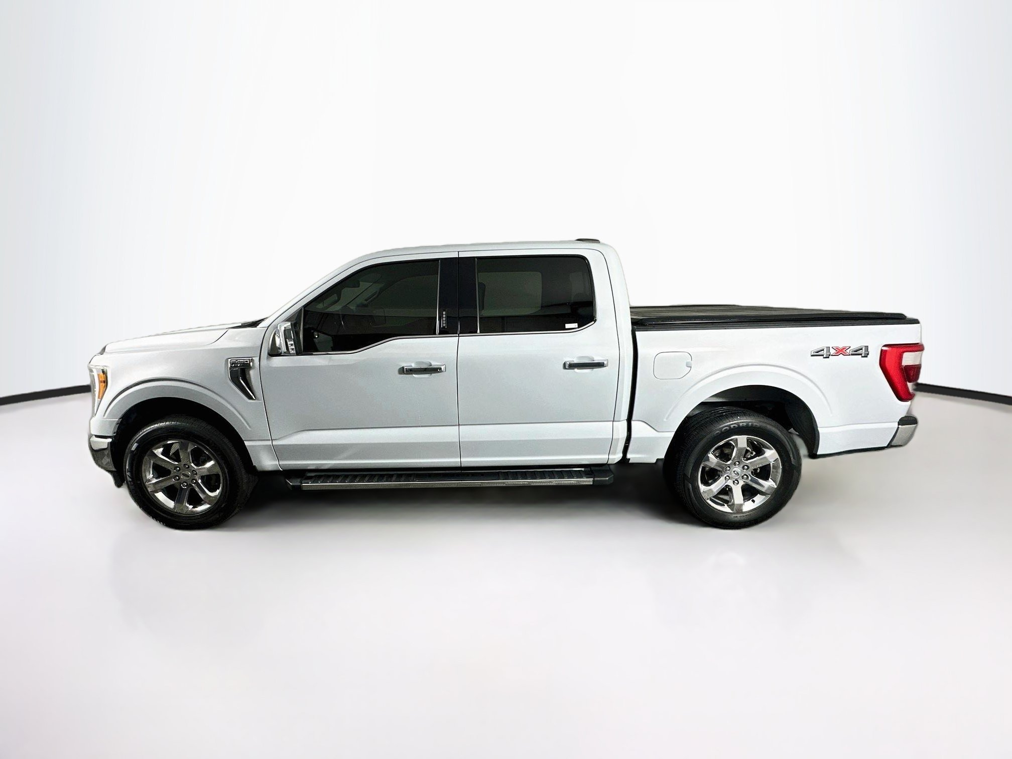 Used 2021 Ford F150 Lariat AWD/4WD image 4