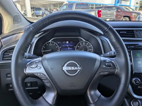 Used 2023 Nissan Murano SL w/ SL Moonroof Package image 22