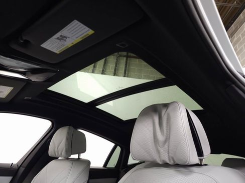 New 2026 BMW X6 xDrive40i w/ Climate Comfort Package image 13