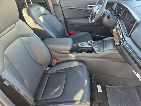 New 2026 Kia Sportage EX image 15