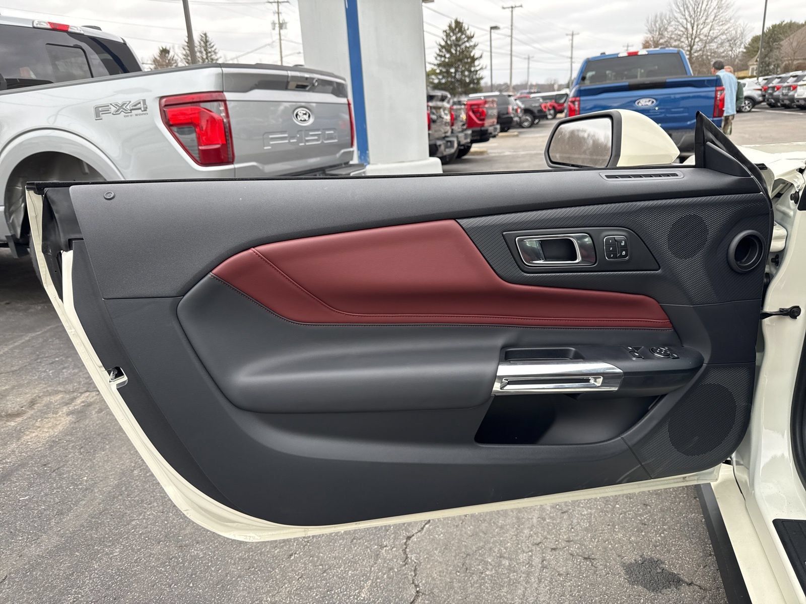 New 2025 Ford Mustang GT Premium w/ 60th Anniversary Package RWD image 23