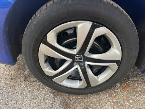 Used 2016 Honda Civic LX image 6