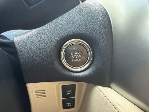 Used 2023 Lexus GX 460 Premium w/ Accessory Package AWD/4WD image 30