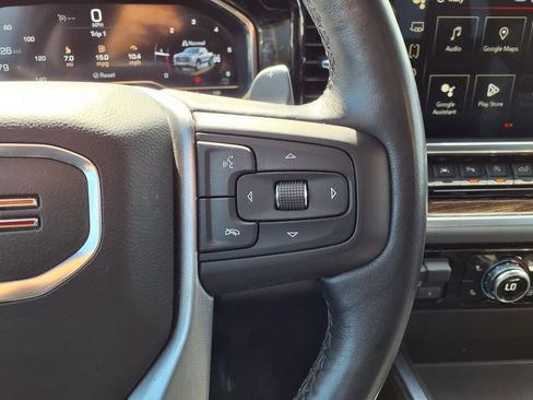 Used 2022 GMC Sierra 1500 Elevation w/ Elevation Premium Package AWD/4WD image 13