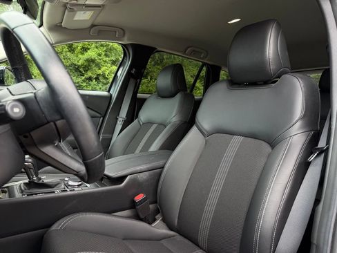 Used 2025 MAZDA CX-50 AWD 2.5 S w/ Preferred Package image 8
