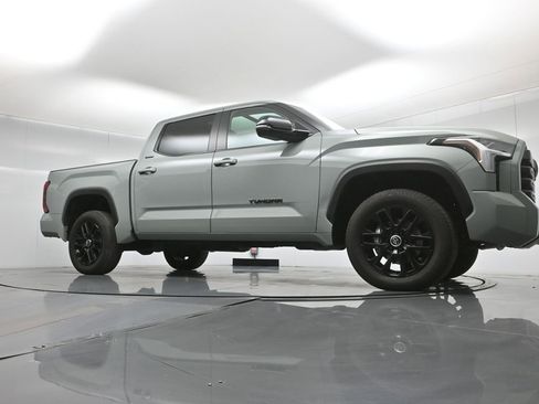 Used 2024 Toyota Tundra Limited image 50