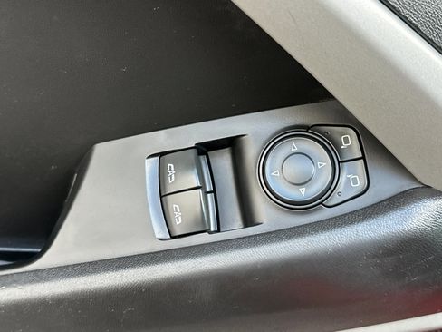 Used 2020 Chevrolet Camaro LT w/ RS Package image 12