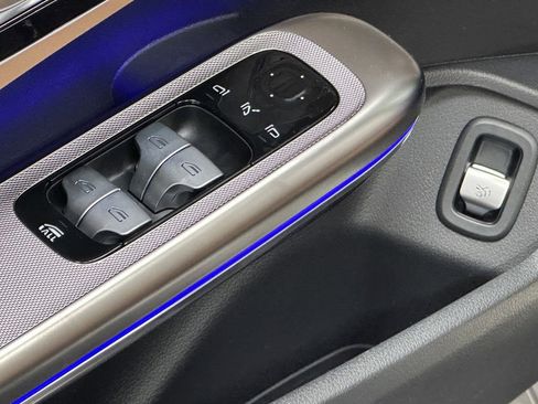 New 2026 Mercedes-Benz CLE 300 4MATIC Cabriolet image 11