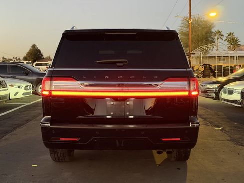 Used 2020 Lincoln Navigator L Black Label image 9