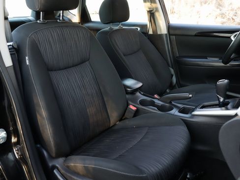 Used 2019 Nissan Sentra SV image 25