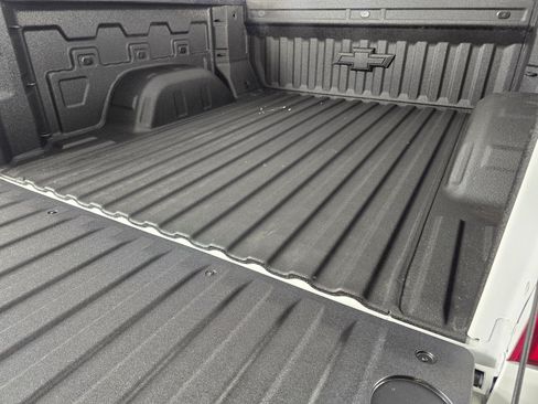 Used 2022 Chevrolet Silverado 1500 LT Trail Boss w/ Safety Package AWD/4WD image 23