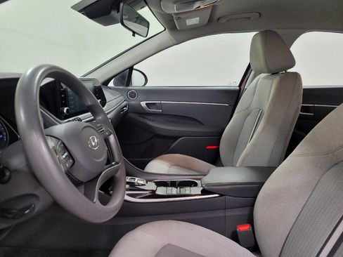 Used 2021 Hyundai Sonata SE FWD image 17
