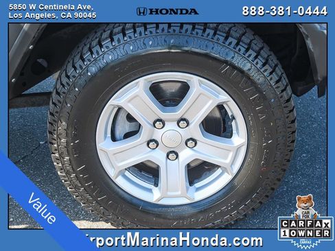 Used 2022 Jeep Wrangler Unlimited Sport image 11