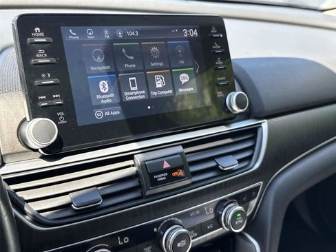 Used 2022 Honda Accord Touring image 24