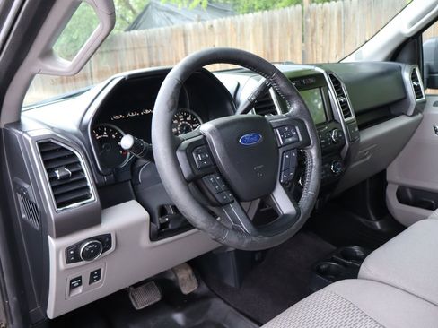 Used 2016 Ford F150 XLT w/ Equipment Group 302A Luxury AWD/4WD image 16