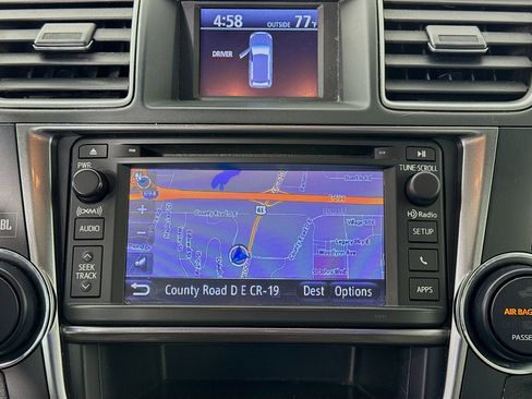 Used 2013 Toyota Highlander Limited AWD/4WD image 13