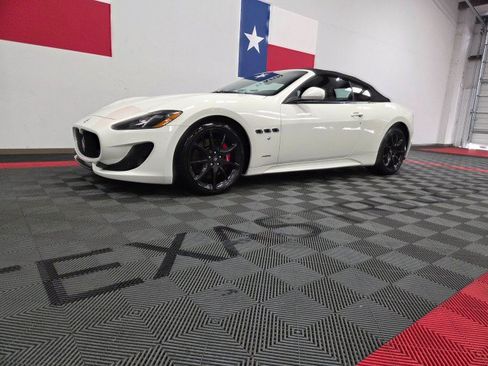 Used 2013 Maserati GranTurismo Sport RWD image 2