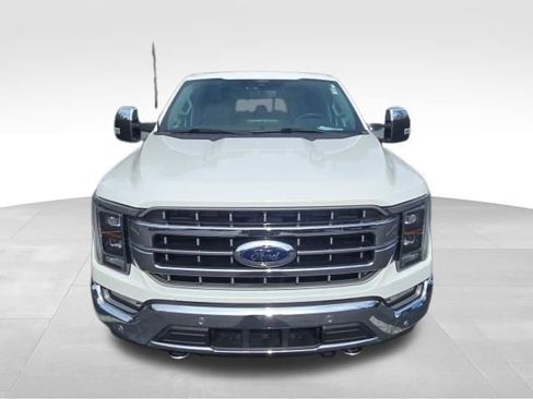 Used 2022 Ford F150 Lariat w/ Equipment Group 502A High AWD/4WD image 11